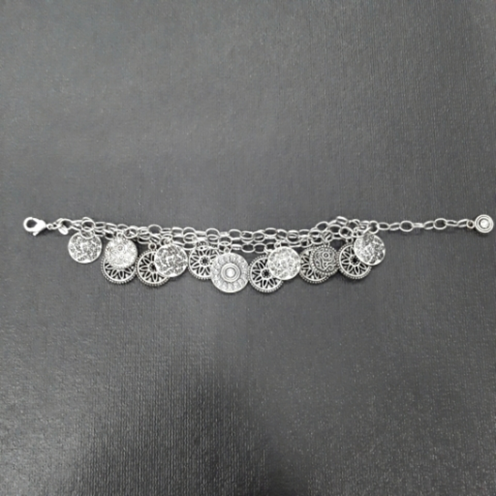 Premiere designs bracelet